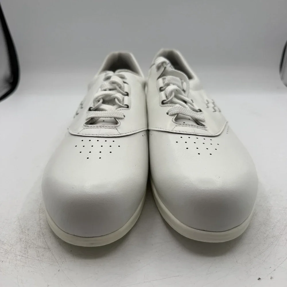 SAS Free Time Shoes Womens 10.5 M White Leather Walking Comfort Tripad Lace Up